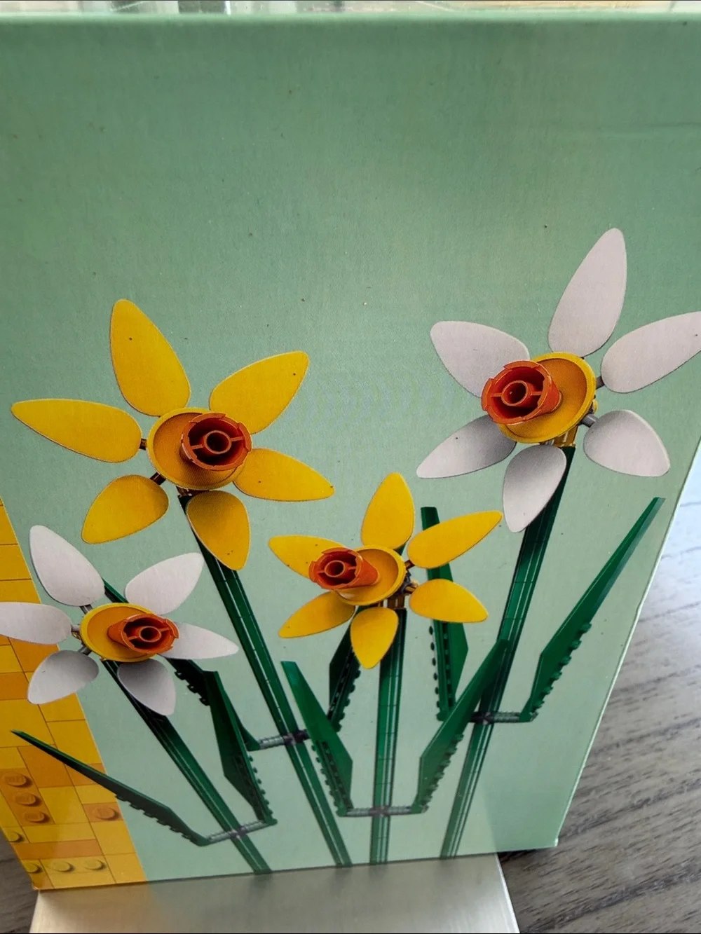 Lego Yellow & White Daffodil Flower Build